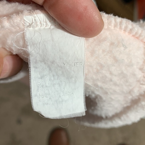 Miss Elaine plush robe light pink, Size Med, full zipper, very good condition - Picture 11 of 12